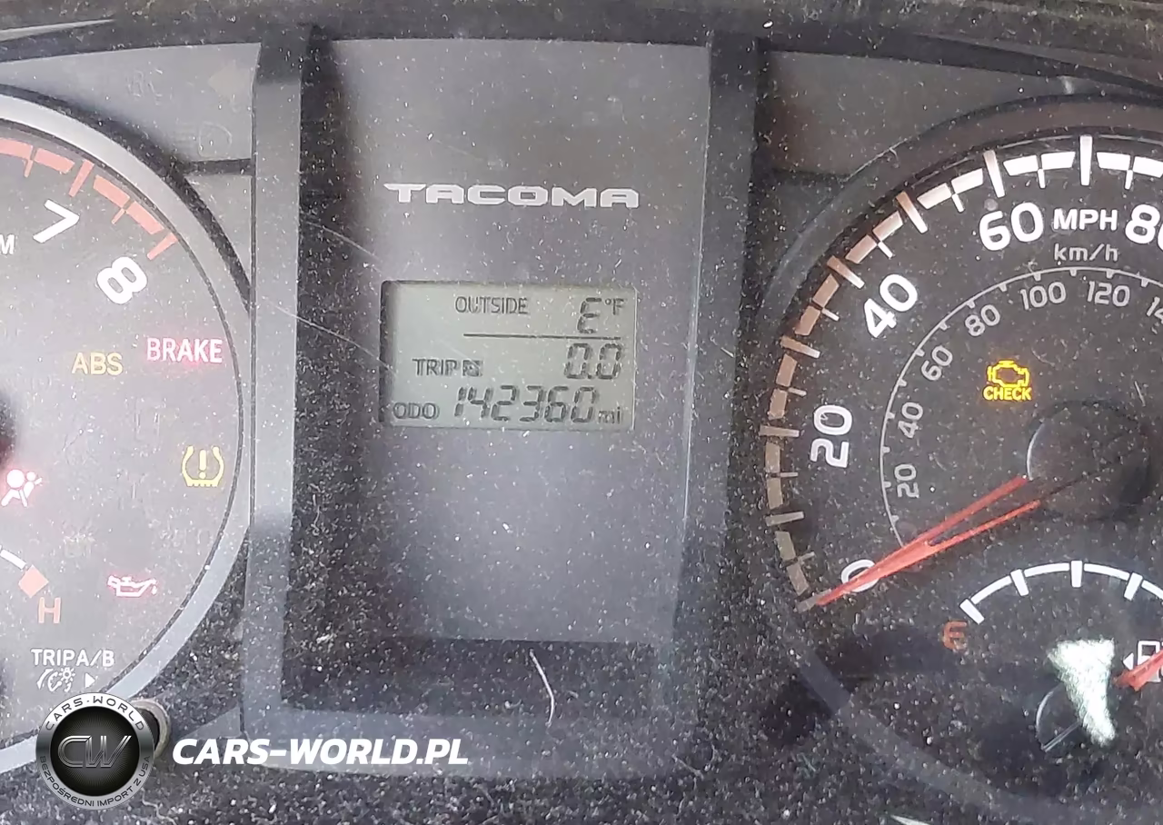 2017 Toyota Tacoma Sr VIN:5TFAX5GN2HX093072 - 15