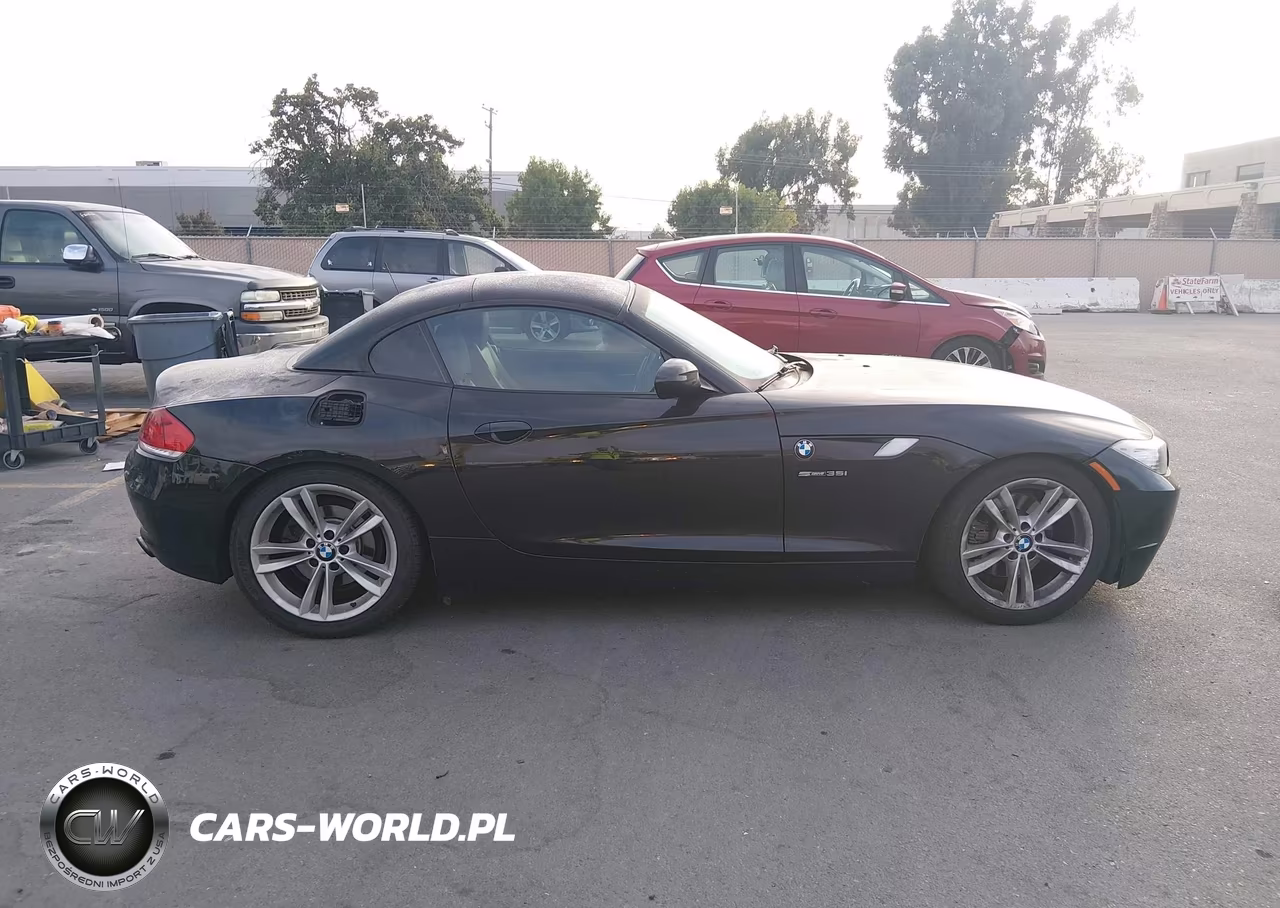 2013 BMW Z4 Sdrive35I VIN:WBALM7C5XDE385218 - 13