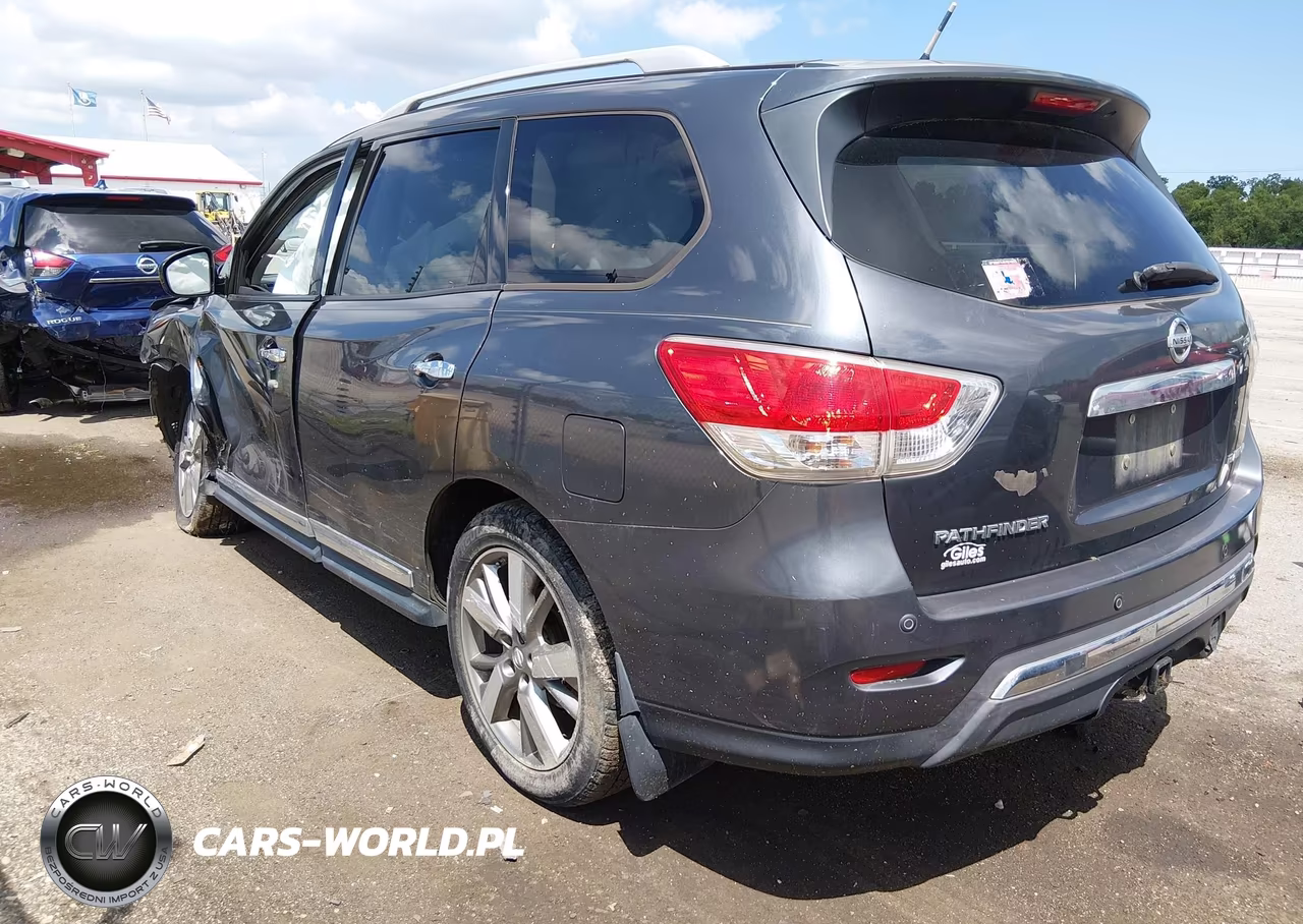 2013 Nissan Pathfinder Platinum VIN:5N1AR2MN1DC685184 - 3