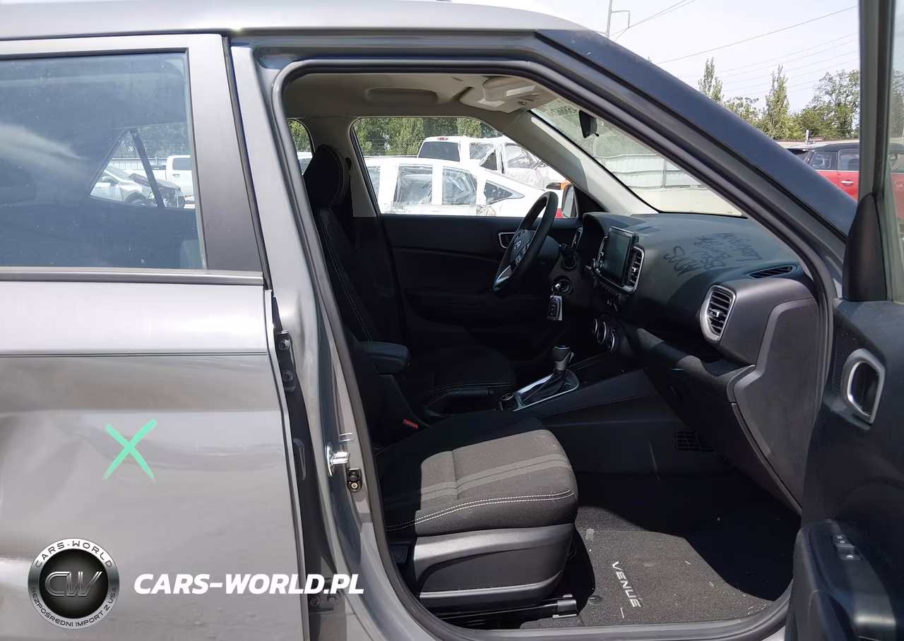 2021 Hyundai Venue Sel VIN:KMHRC8A34MU078359 - 5