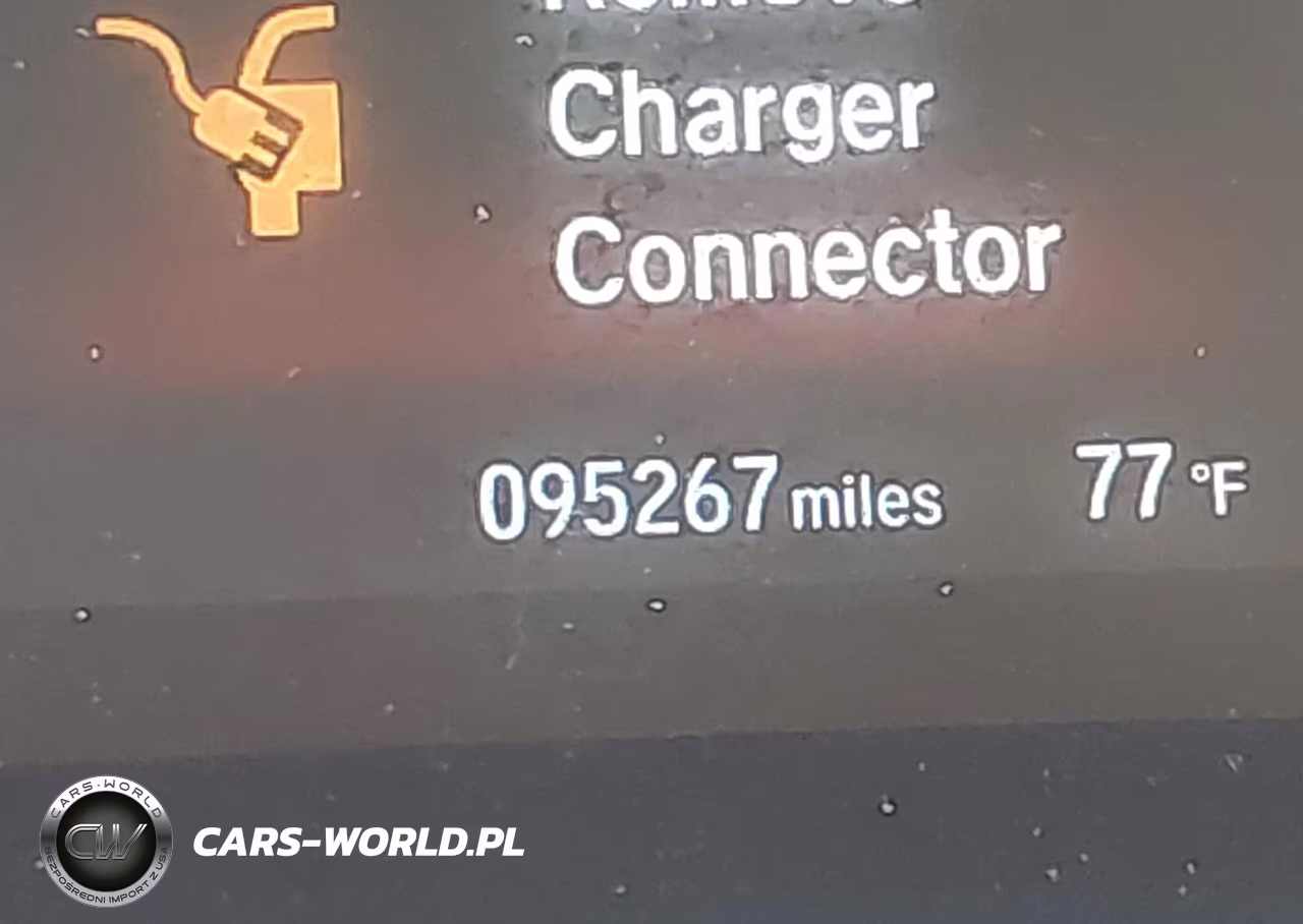 2018 Honda Clarity Plug-In Hybrid Touring VIN:JHMZC5F30JC006697 - 15