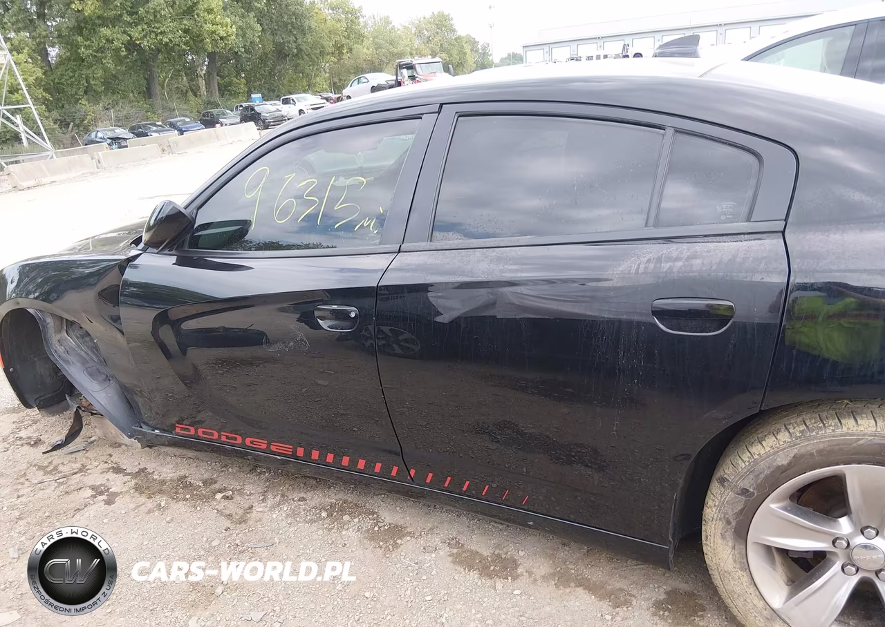 2018 Dodge Charger Sxt Plus Rwd VIN:2C3CDXHG1JH133301 - 15