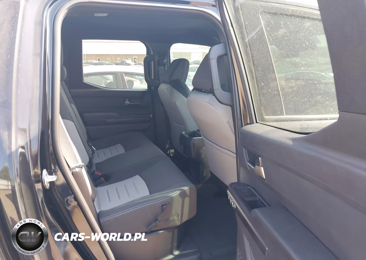 2026 Toyota Tacoma Trd Sport VIN:3TMKB5FN4TM072274 - 8