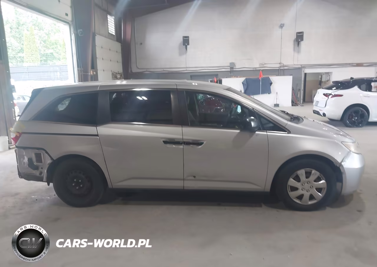 2013 Honda Odyssey Lx VIN:5FNRL5H26DB016969 - 13