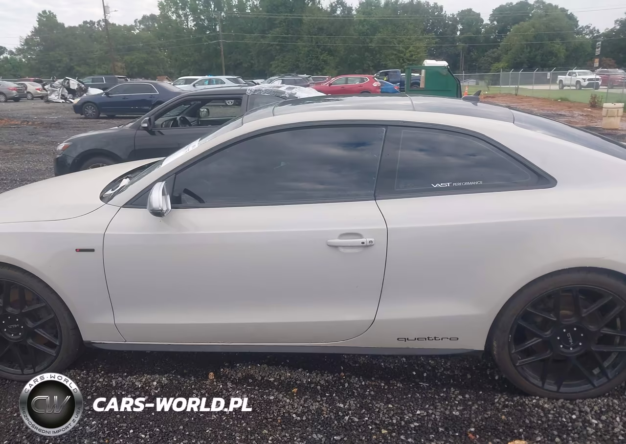 2011 Audi S5 4.2 Premium Plus VIN:WAUCVAFR7BA010898 - 14