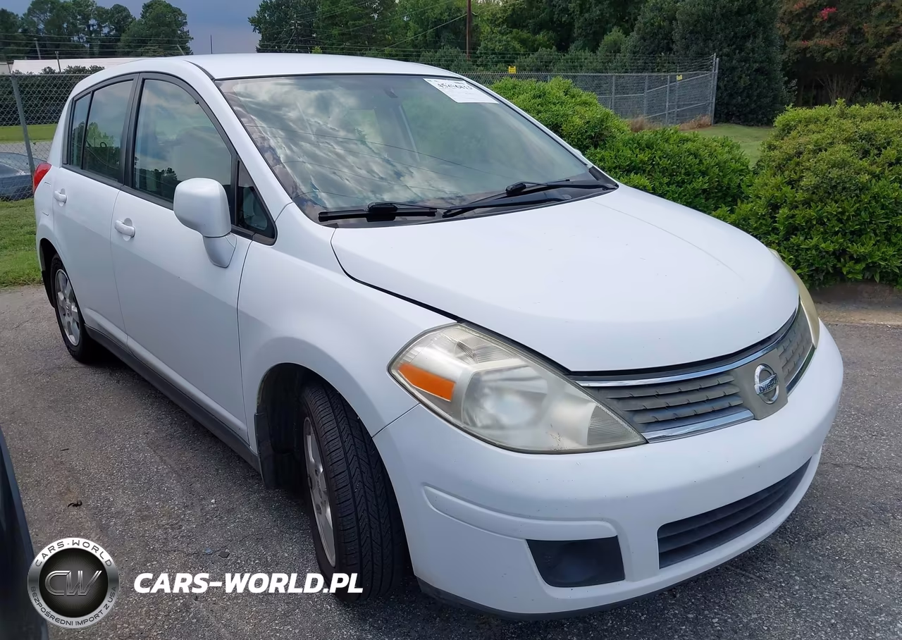 2009 Nissan Versa 1.8S