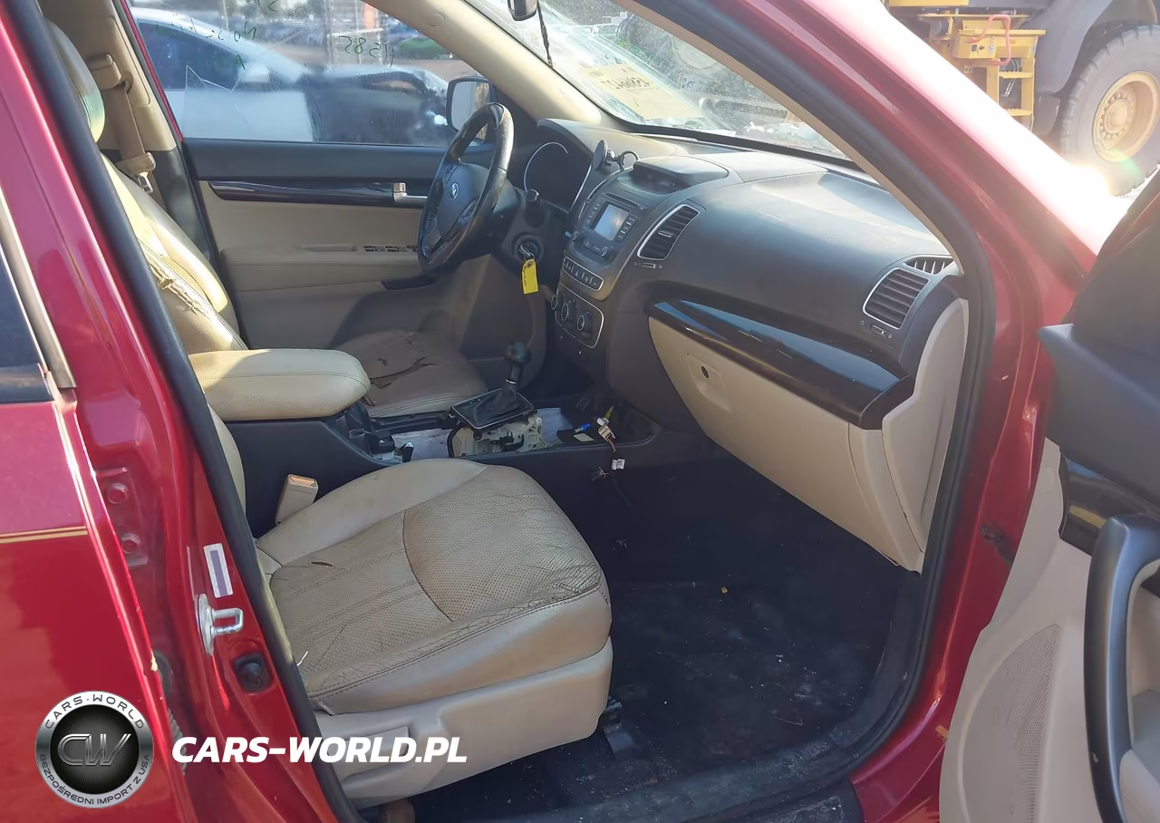 2015 Kia Sorento Lx VIN:5XYKT3A64FG642857 - 5