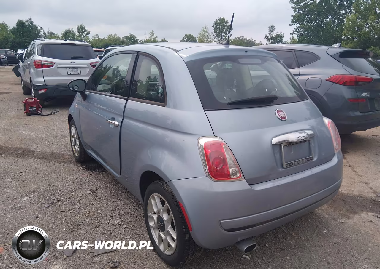2015 Fiat 500 Pop VIN:3C3CFFAR1FT586073 - 3