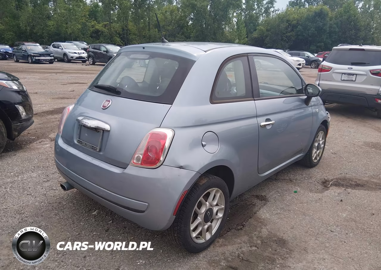 2015 Fiat 500 Pop VIN:3C3CFFAR1FT586073 - 4
