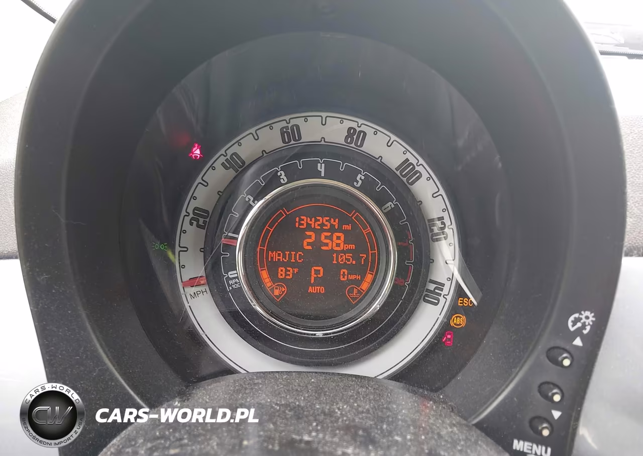 2015 Fiat 500 Pop VIN:3C3CFFAR1FT586073 - 7