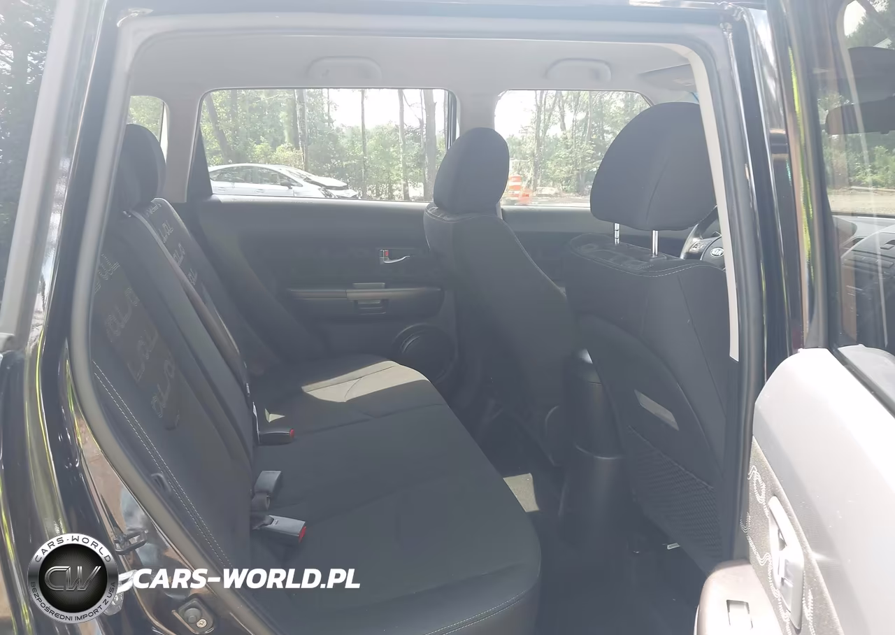2013 Kia Soul + VIN:KNDJT2A62D7481988 - 8