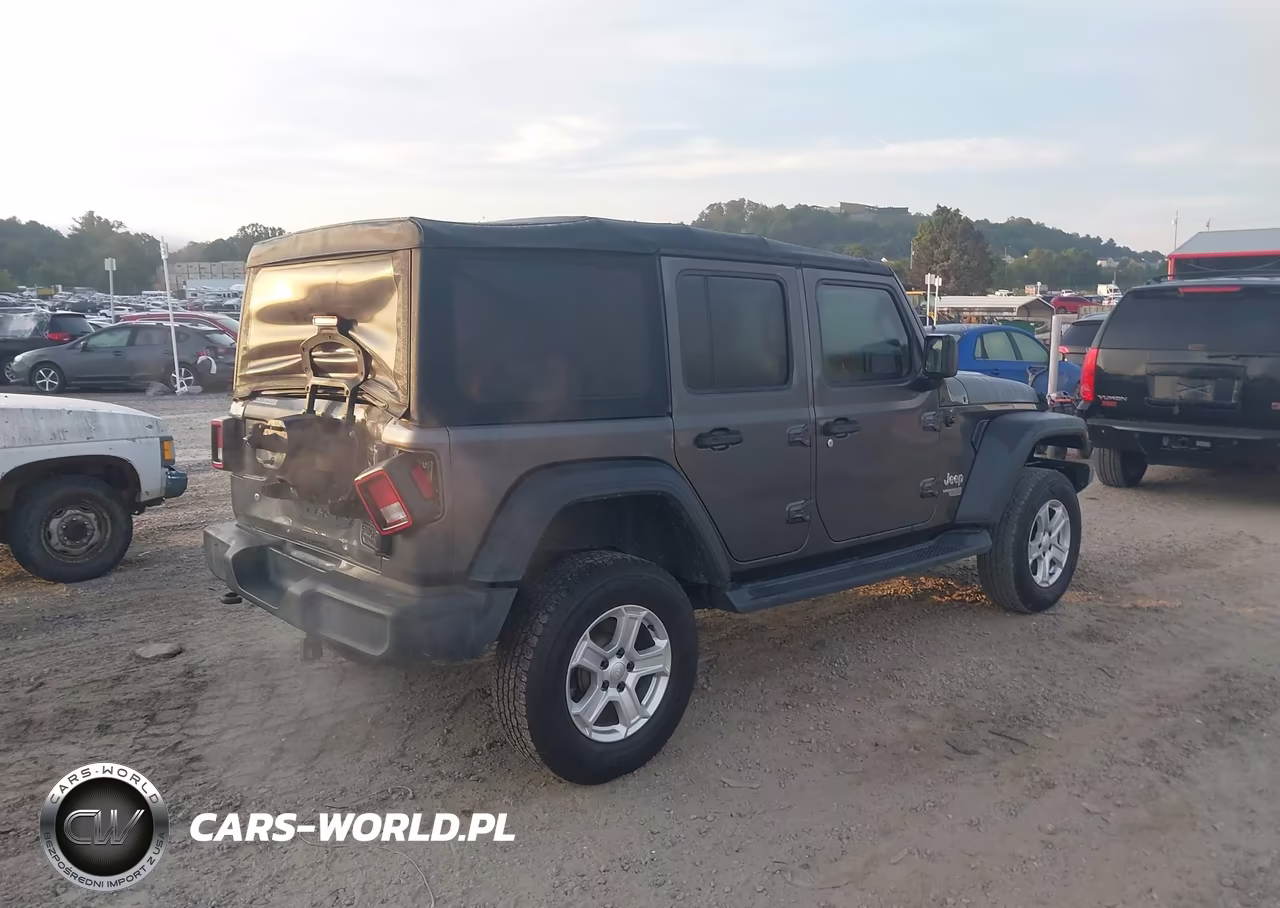 2018 Jeep Wrangler Unlimited Sport S 4X4 VIN:1C4HJXDN7JW200354 - 4