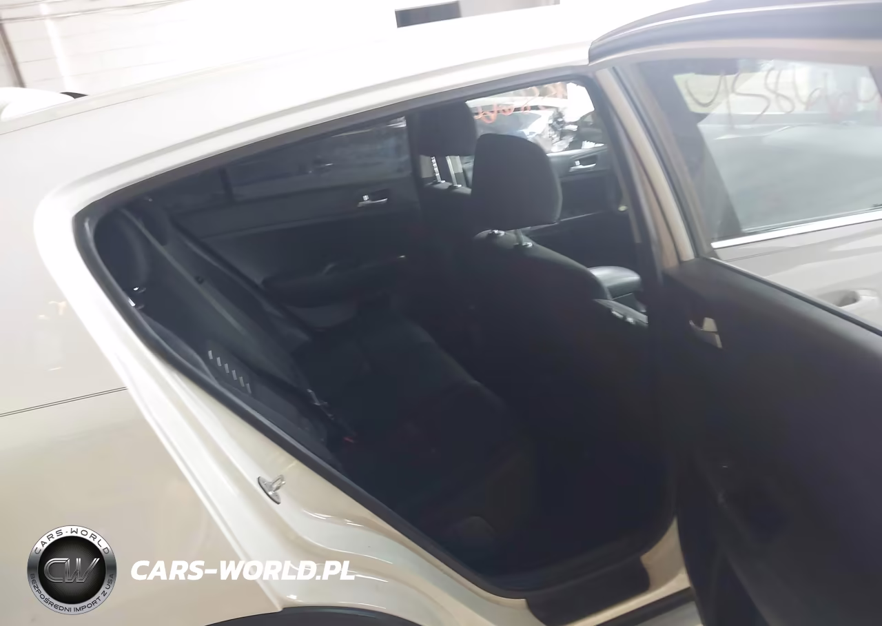 2018 Kia Sportage Lx VIN:KNDPMCAC9J7450865 - 8