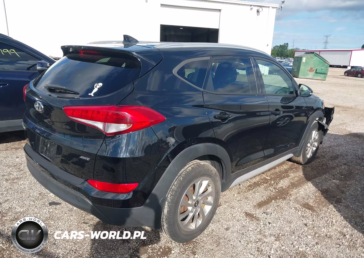2017 Hyundai Tucson Se Plus VIN:KM8J3CA49HU466735 - 4