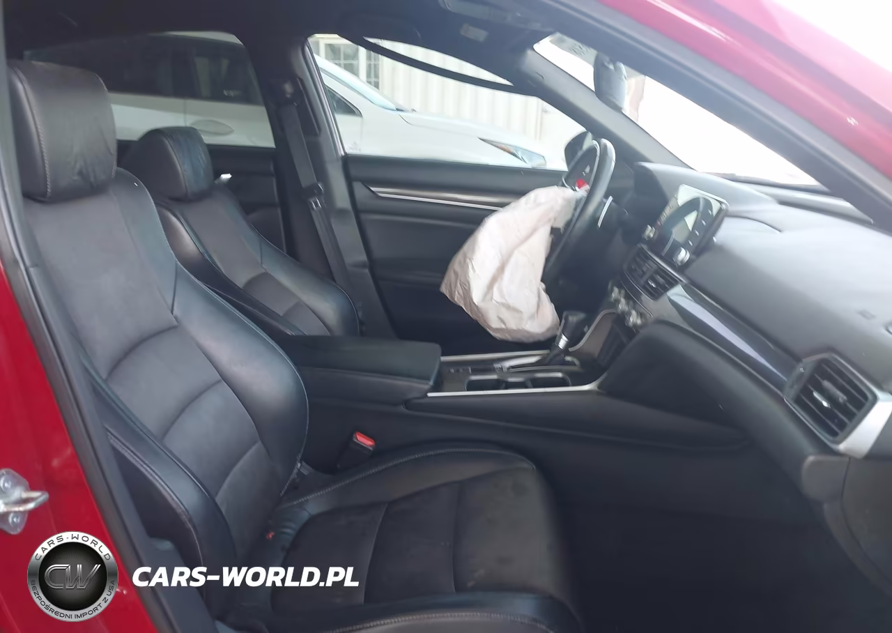 2018 Honda Accord Sport VIN:1HGCV1F39JA240232 - 5