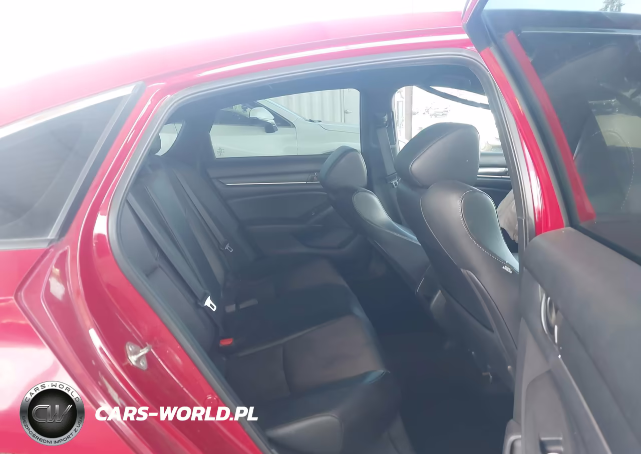 2018 Honda Accord Sport VIN:1HGCV1F39JA240232 - 8