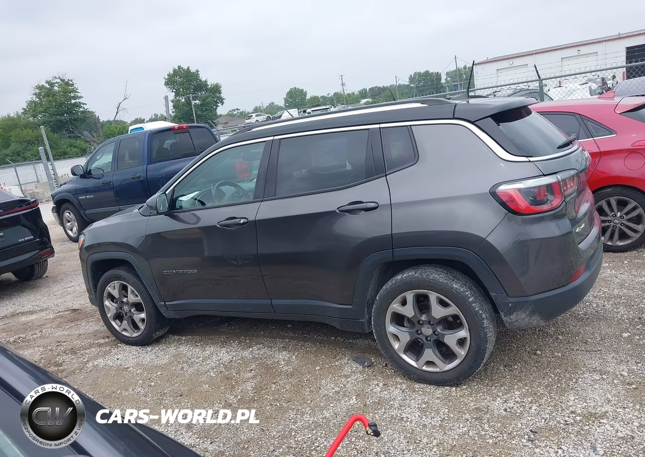 2018 Jeep Compass Limited 4X4 VIN:3C4NJDCB7JT168682 - 14