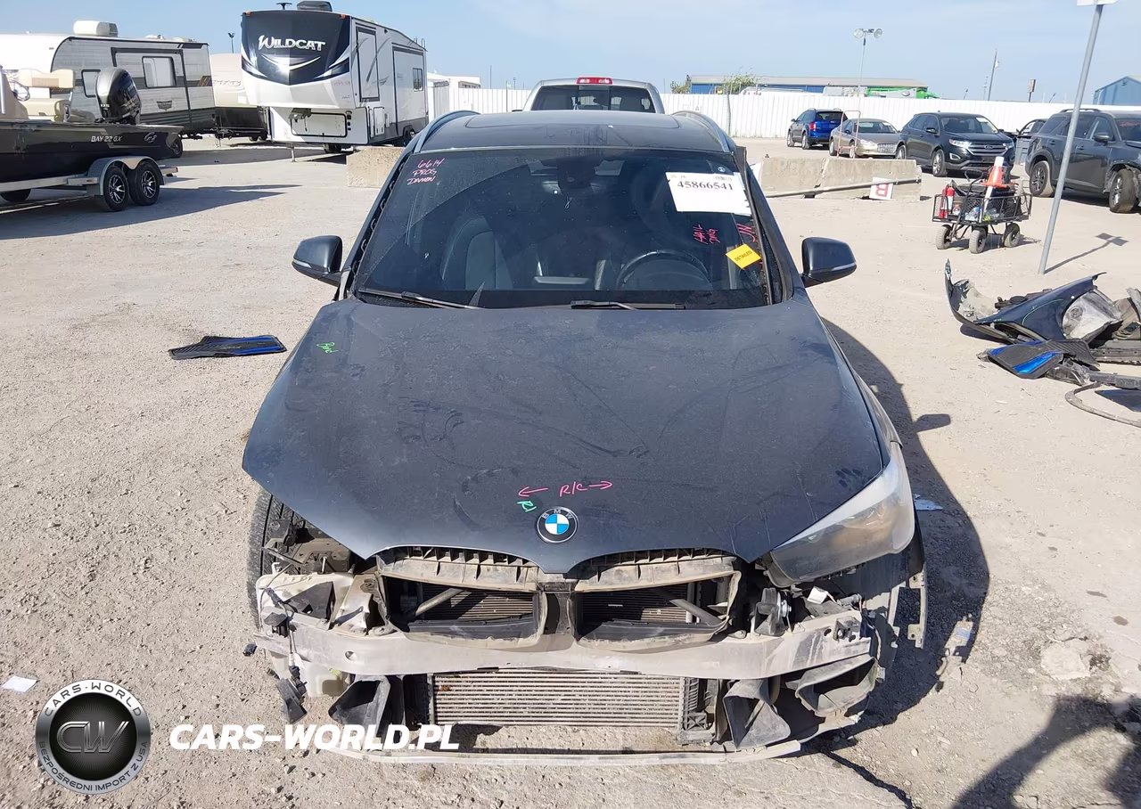 2018 BMW X1 xDrive28I VIN:WBXHT3C37J5K26562 - 6