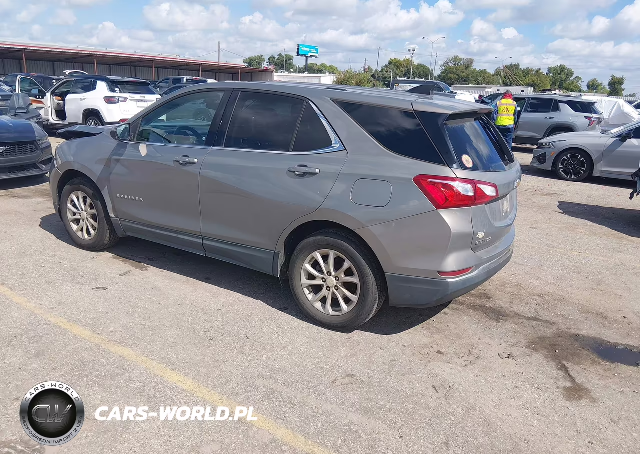 2018 Chevrolet Equinox Lt VIN:3GNAXSEV2JS572060 - 3