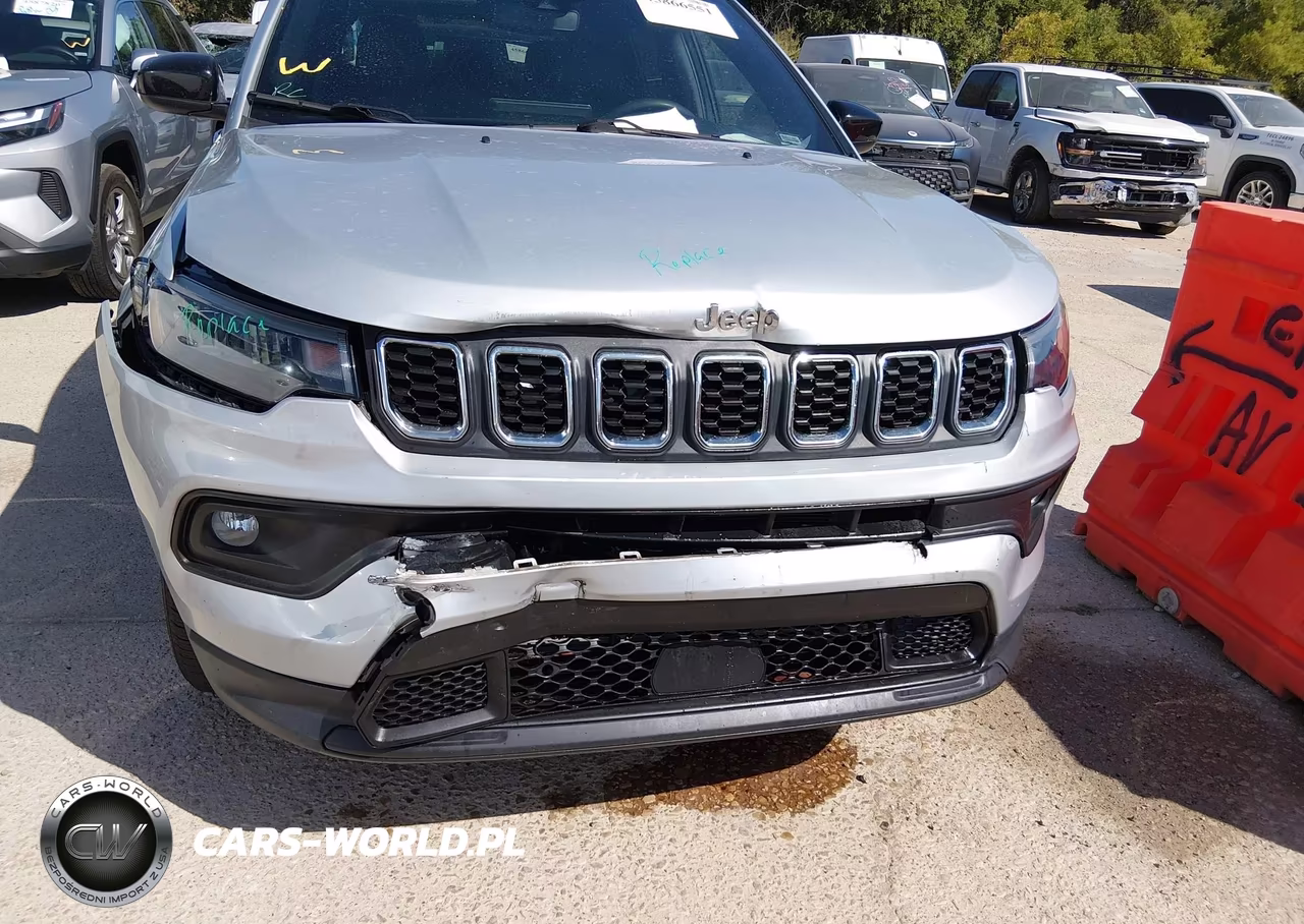 2024 Jeep Compass Latitude 4X4 VIN:3C4NJDBN3RT118594 - 6