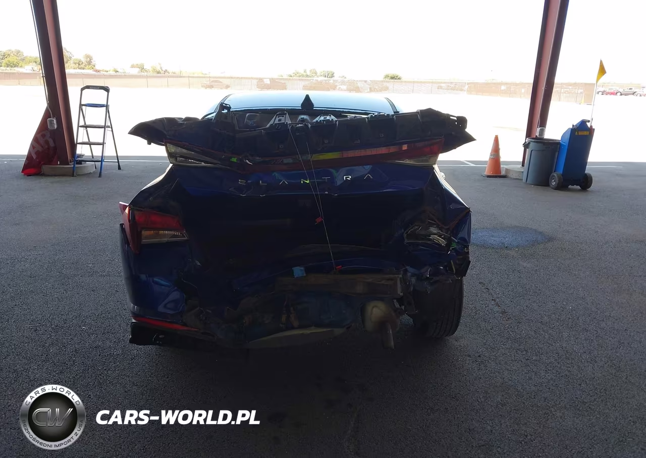 2023 Hyundai Elantra Sel VIN:KMHLM4AG4PU395125 - 16