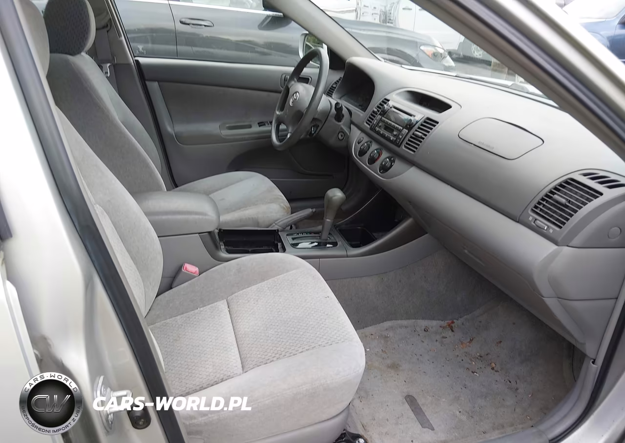 2004 Toyota Camry Le VIN:4T1BE32K84U262062 - 5