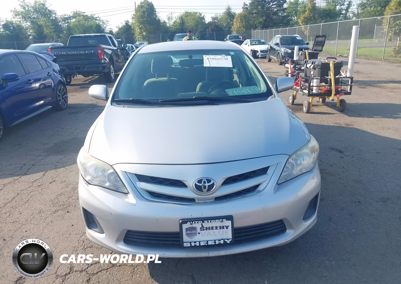 2011 Toyota Corolla Le VIN:2T1BU4EE1BC698605 - 12