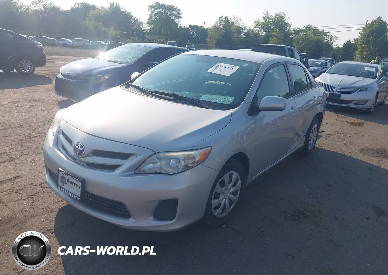 2011 Toyota Corolla Le VIN:2T1BU4EE1BC698605 - 2