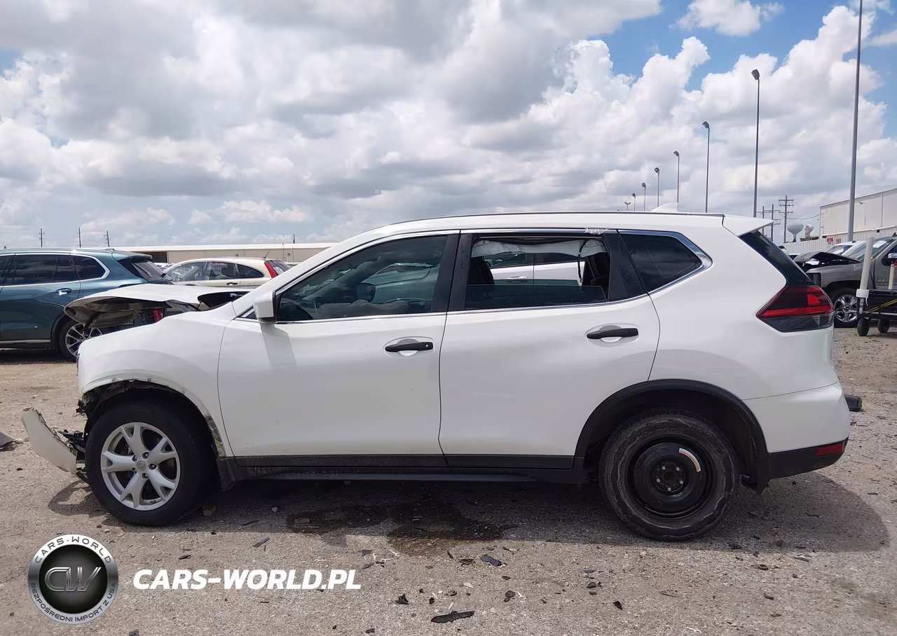 2019 Nissan Rogue S VIN:5N1AT2MTXKC838075 - 14