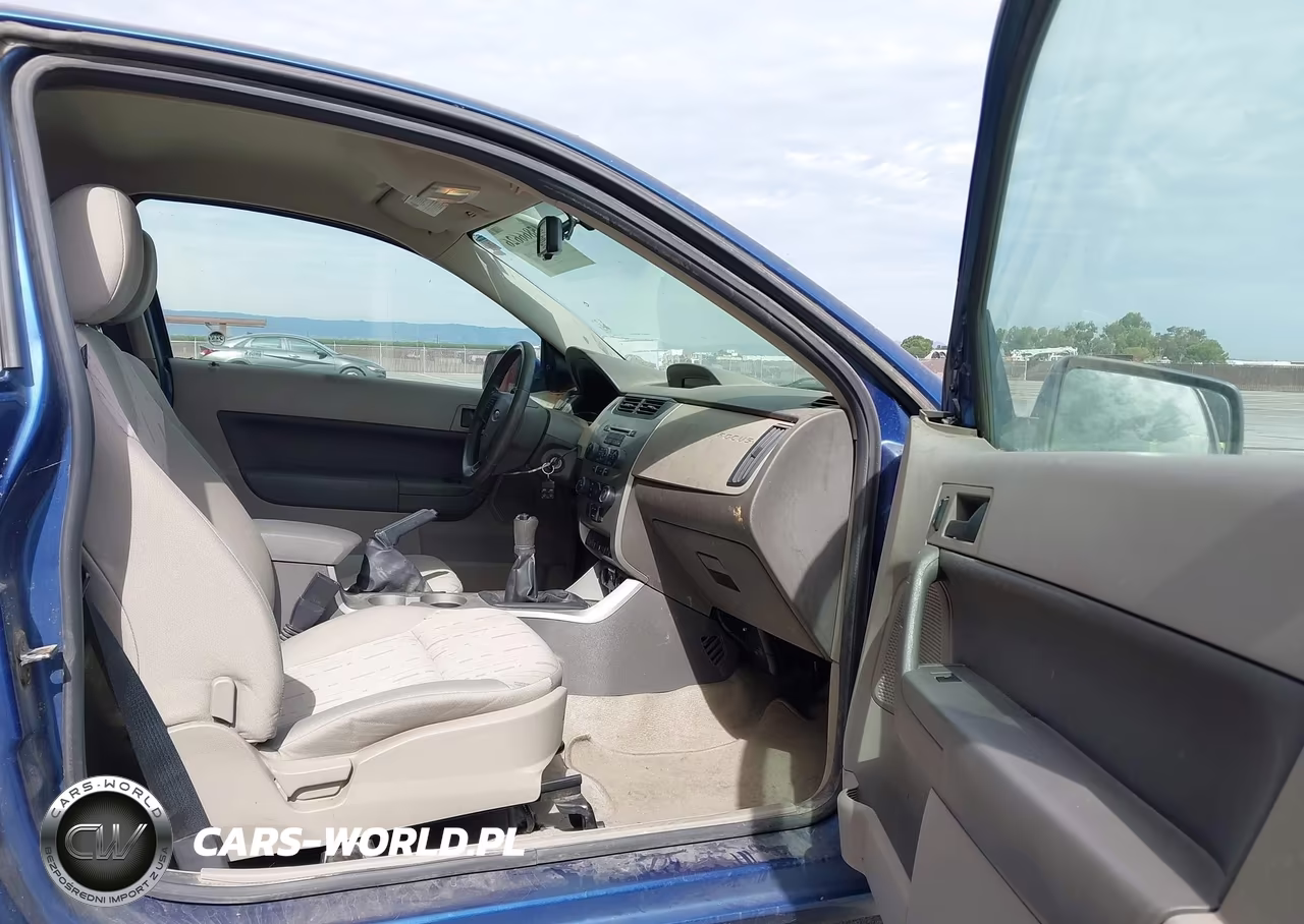 2009 Ford Focus Se VIN:1FAHP32N59W146936 - 5