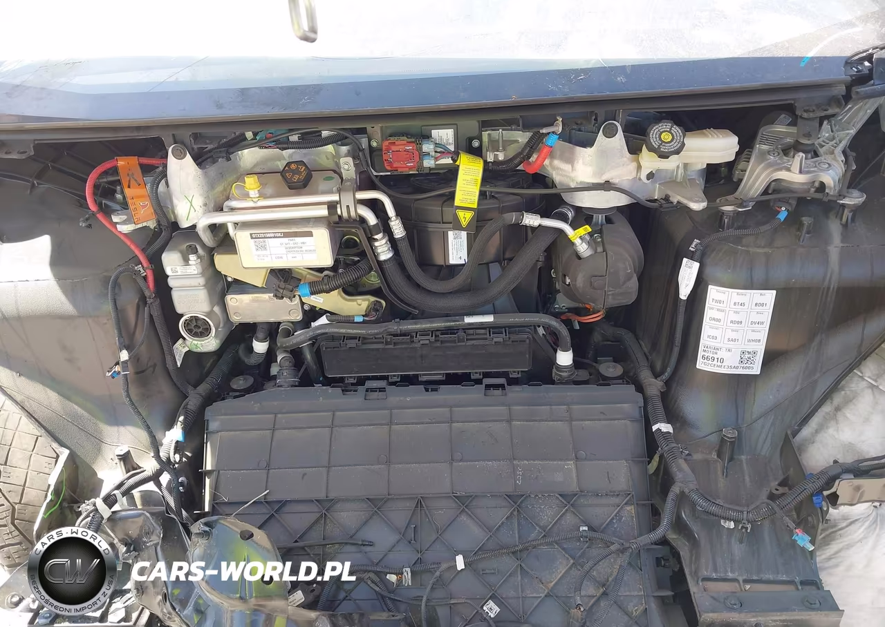 2025 Tesla Cybertruck VIN:7G2CEHEE3SA076005 - 10