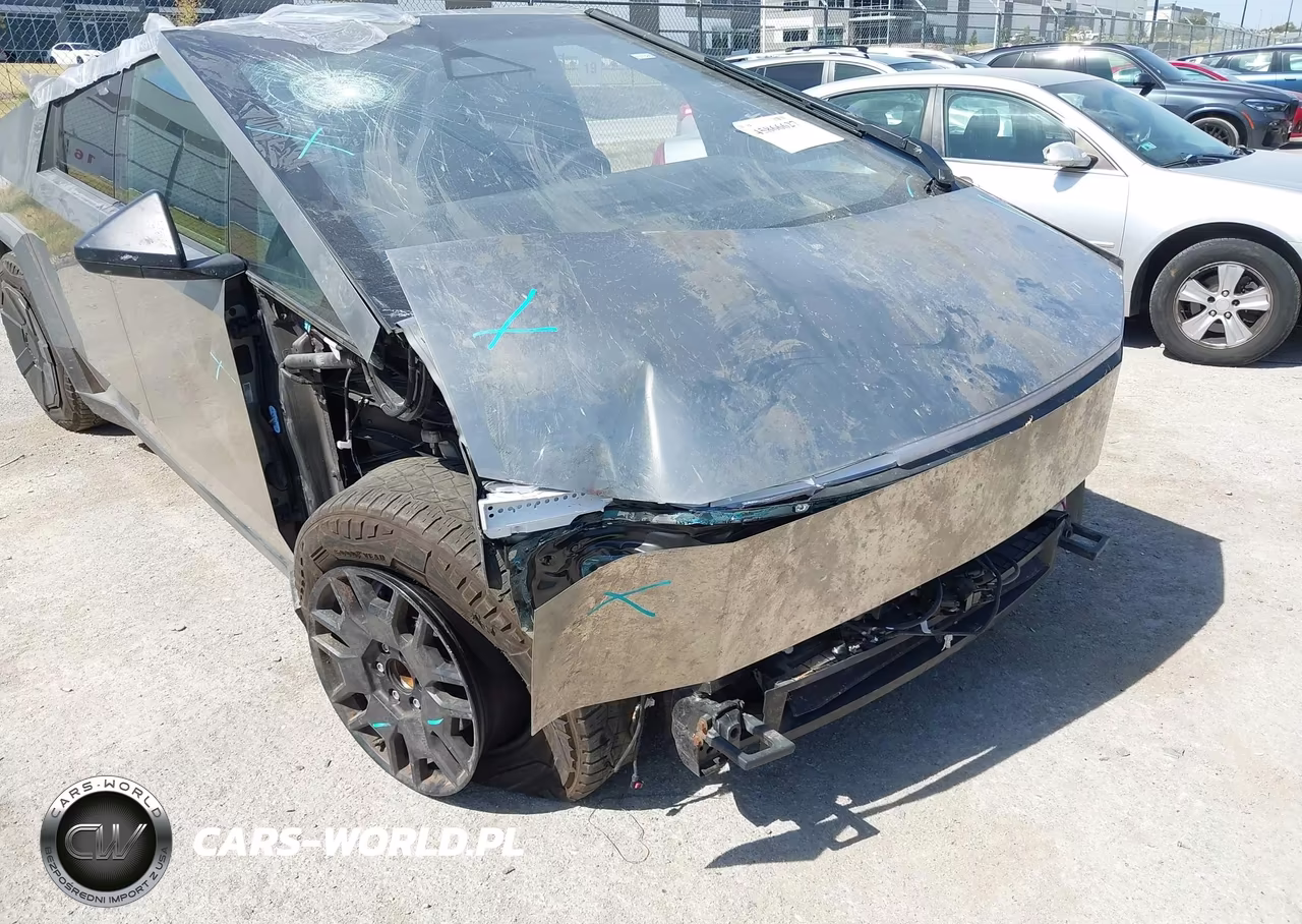 2025 Tesla Cybertruck VIN:7G2CEHEE3SA076005 - 6