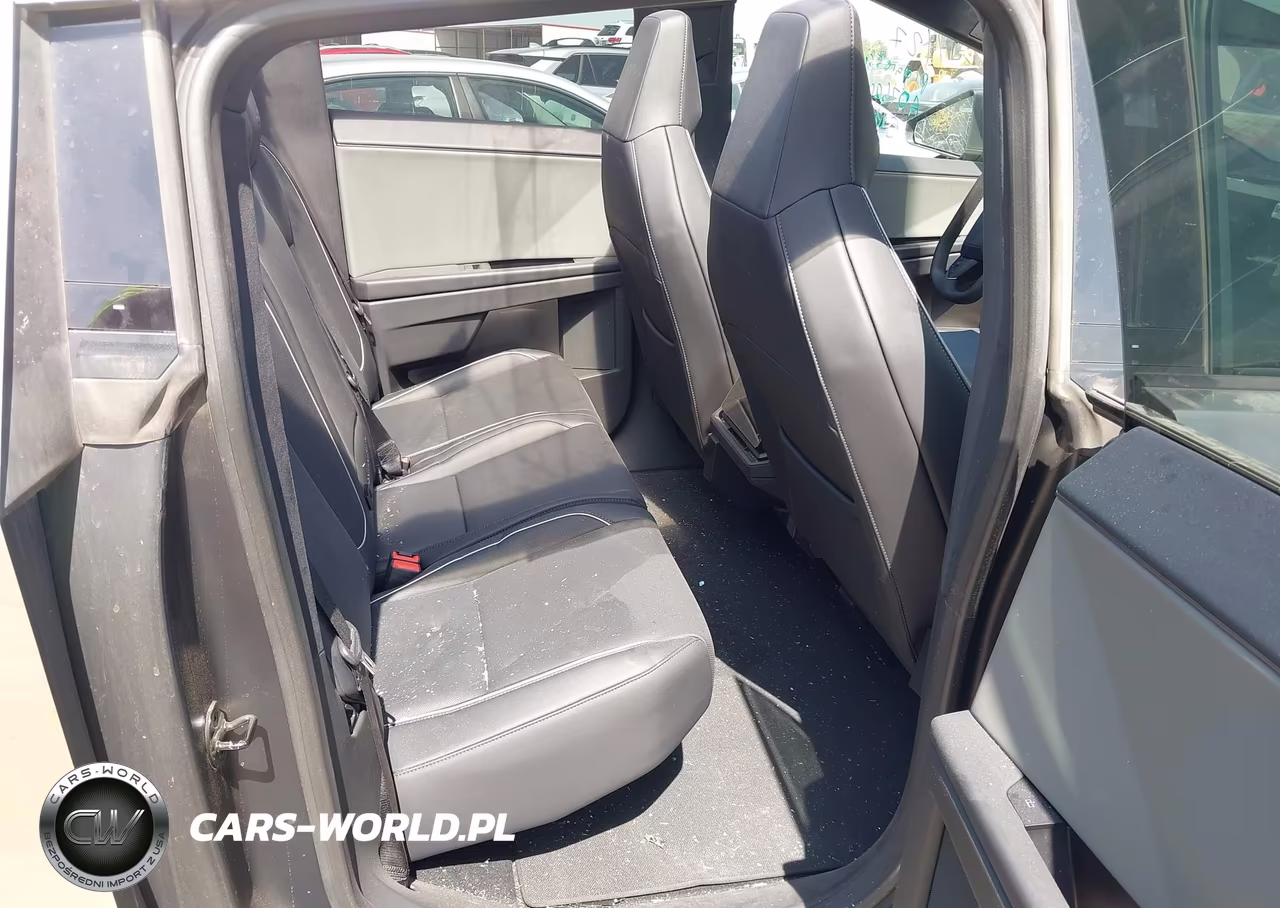 2025 Tesla Cybertruck VIN:7G2CEHEE3SA076005 - 8