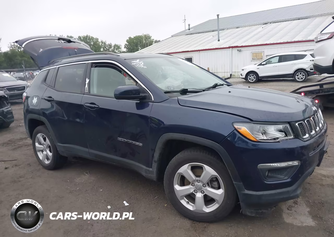 2018 Jeep Compass Latitude 4X4 VIN:3C4NJDBB6JT259010 - 14