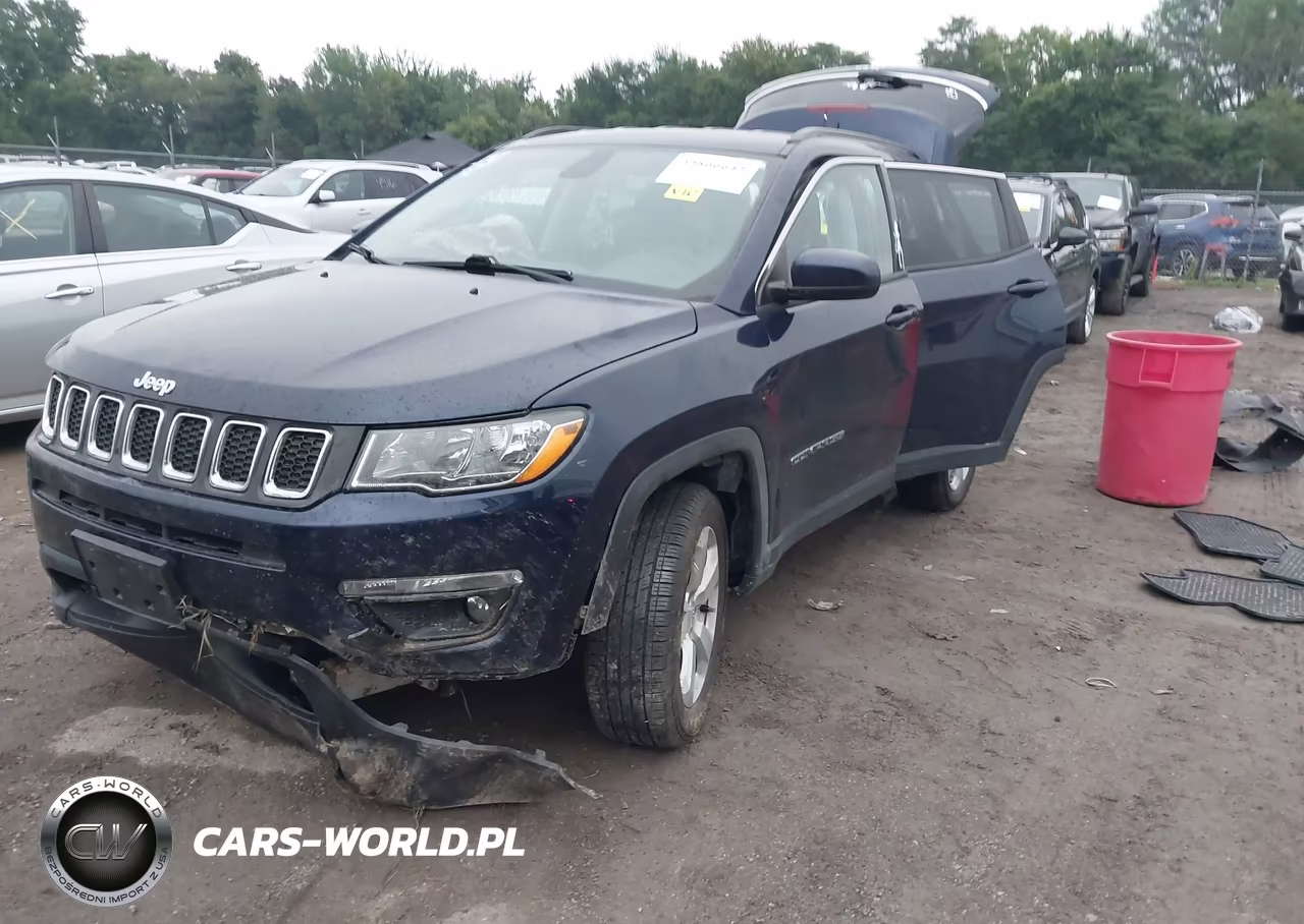 2018 Jeep Compass Latitude 4X4 VIN:3C4NJDBB6JT259010 - 2