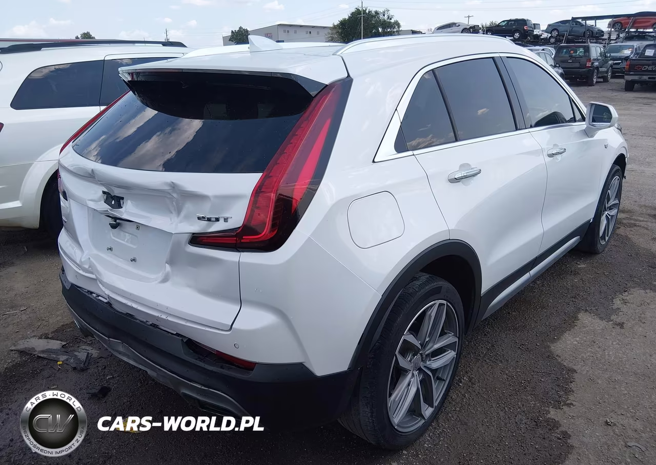 2019 Cadillac Xt4 Premium Luxury VIN:1GYFZDR40KF100140 - 4