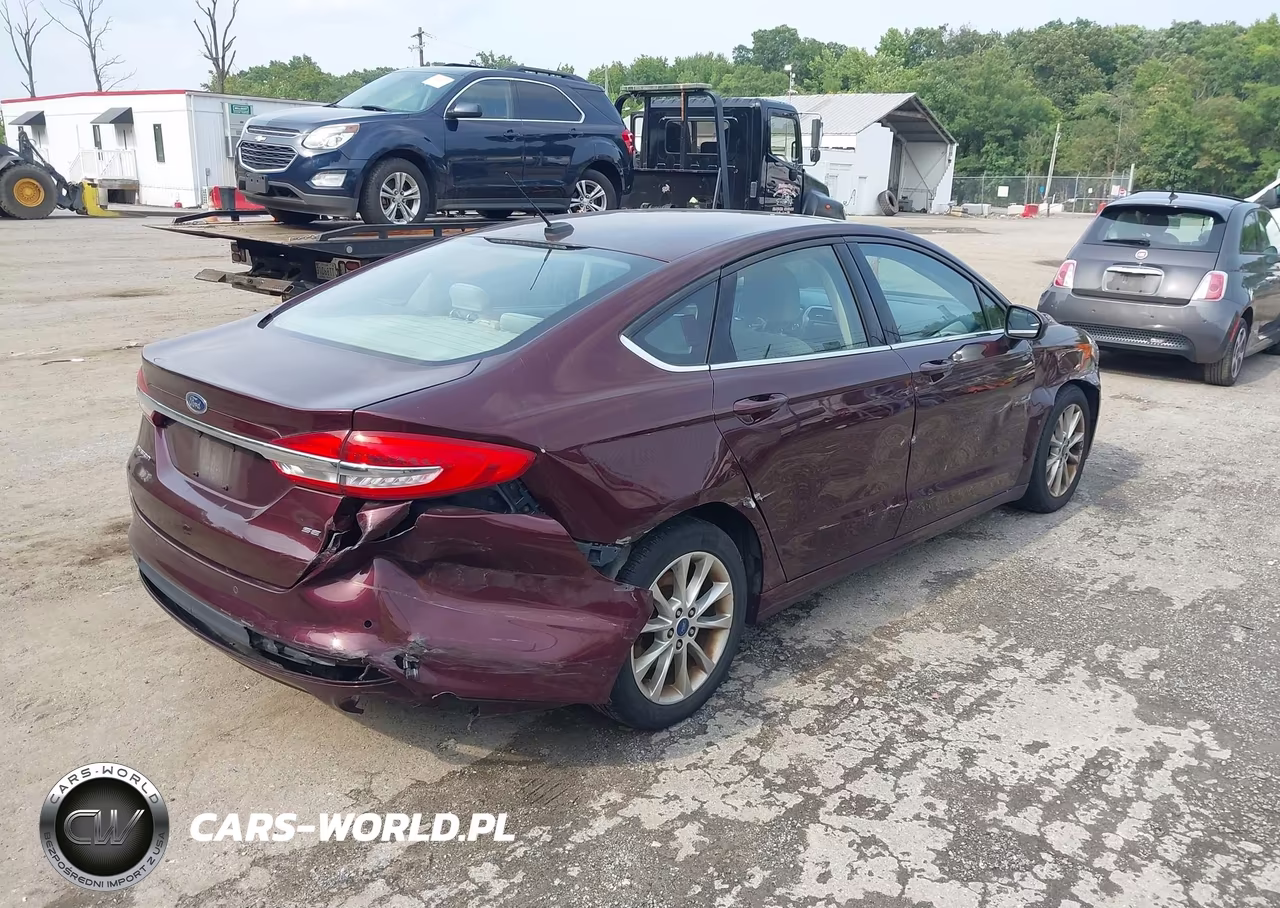 2017 Ford Fusion Se VIN:3FA6P0H74HR412494 - 4