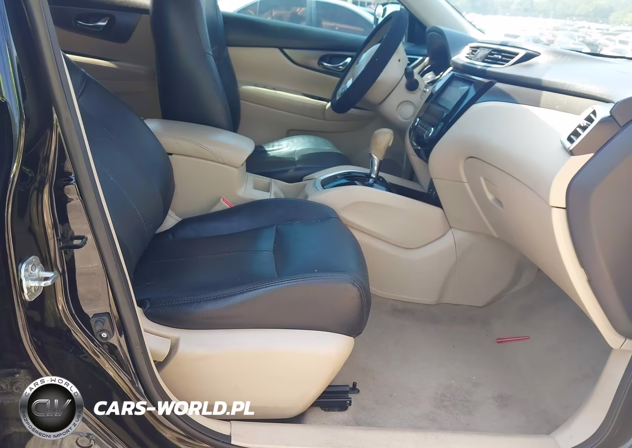 2015 Nissan Rogue Sv VIN:5N1AT2MT5FC923637 - 5