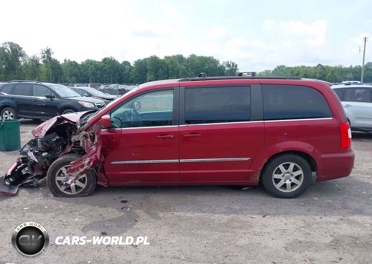 2012 Chrysler Town & Country Touring VIN:2C4RC1BG1CR117109 - 14