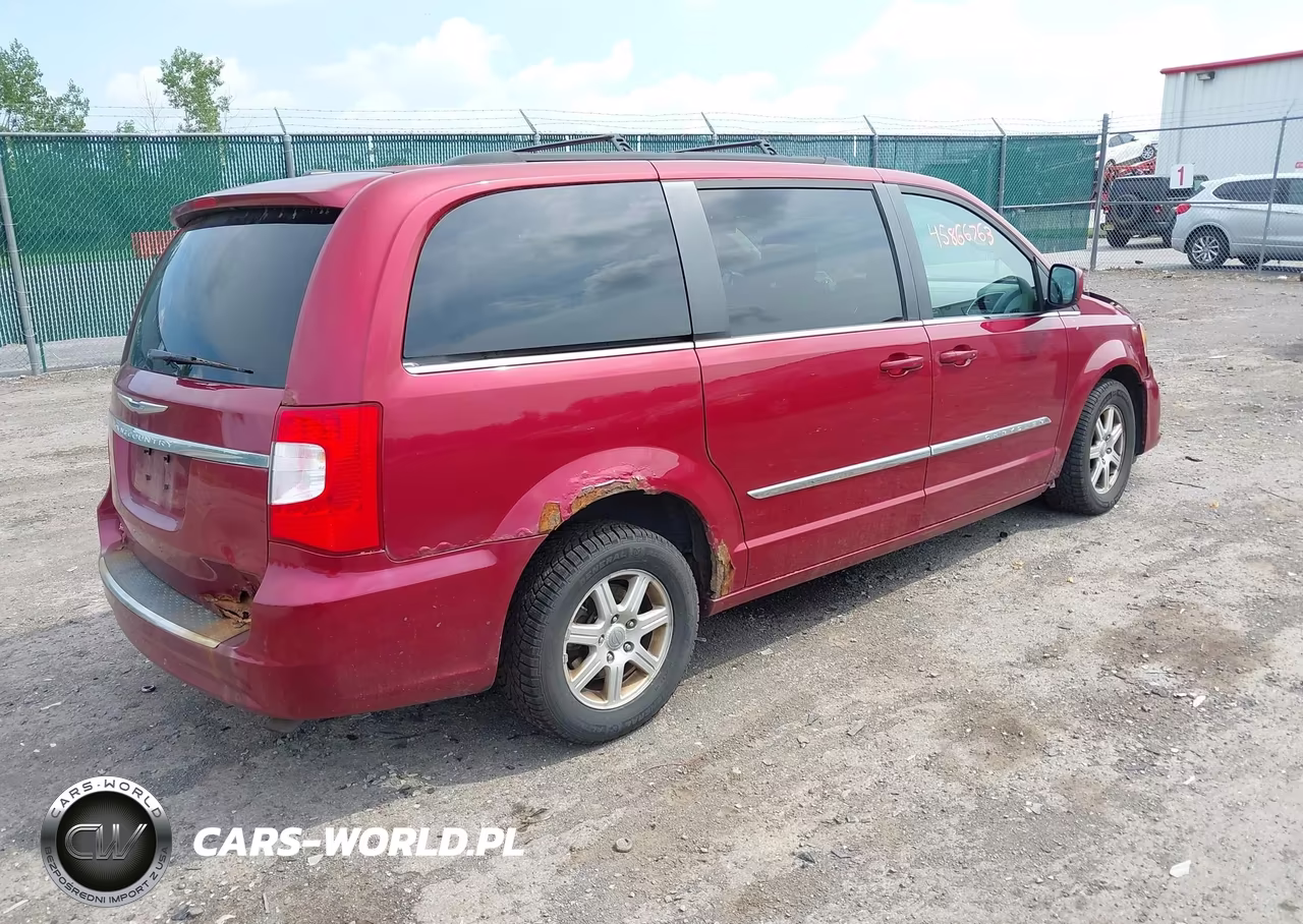 2012 Chrysler Town & Country Touring VIN:2C4RC1BG1CR117109 - 4