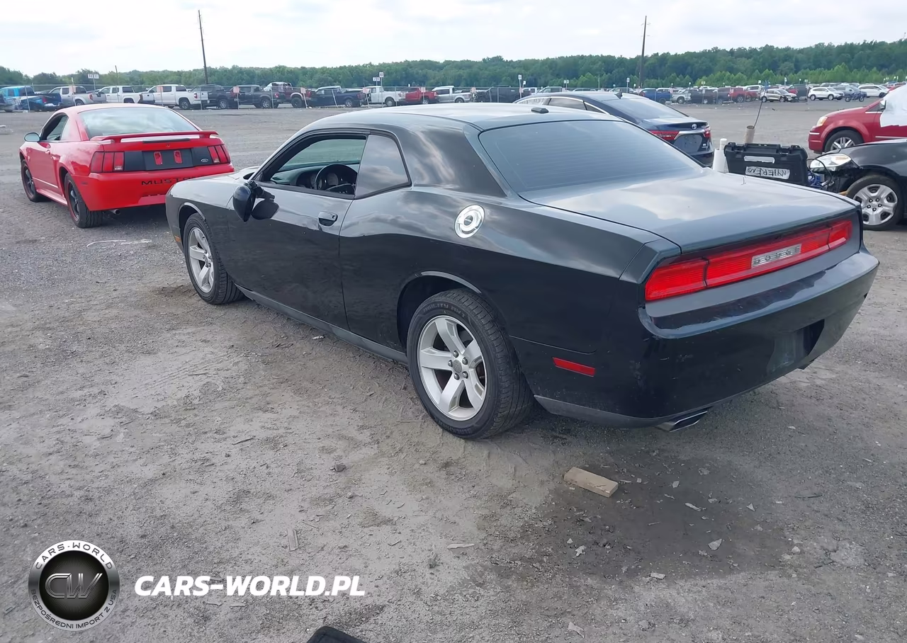 2013 Dodge Challenger Sxt VIN:2C3CDYAG0DH592999 - 3