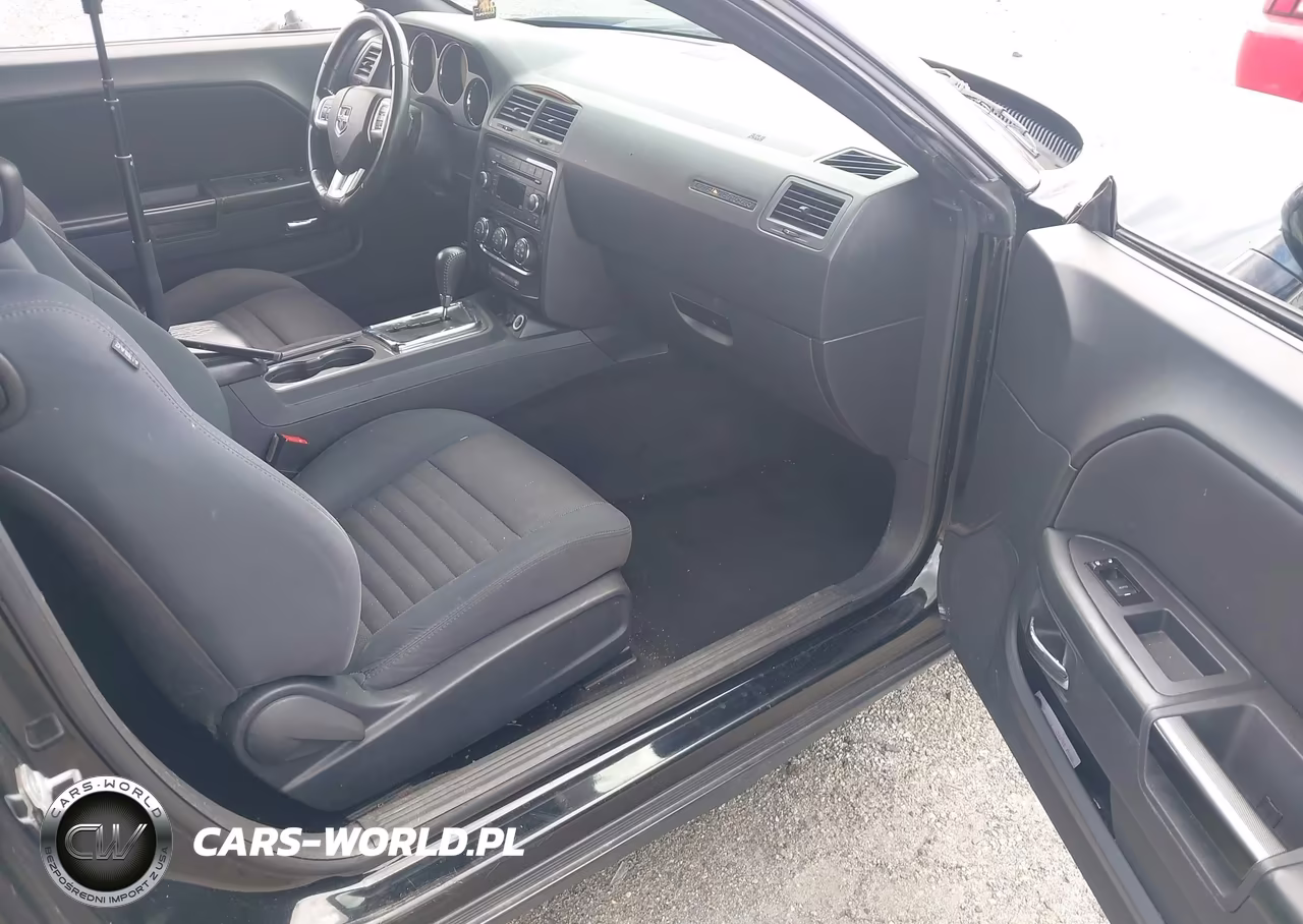2013 Dodge Challenger Sxt VIN:2C3CDYAG0DH592999 - 5
