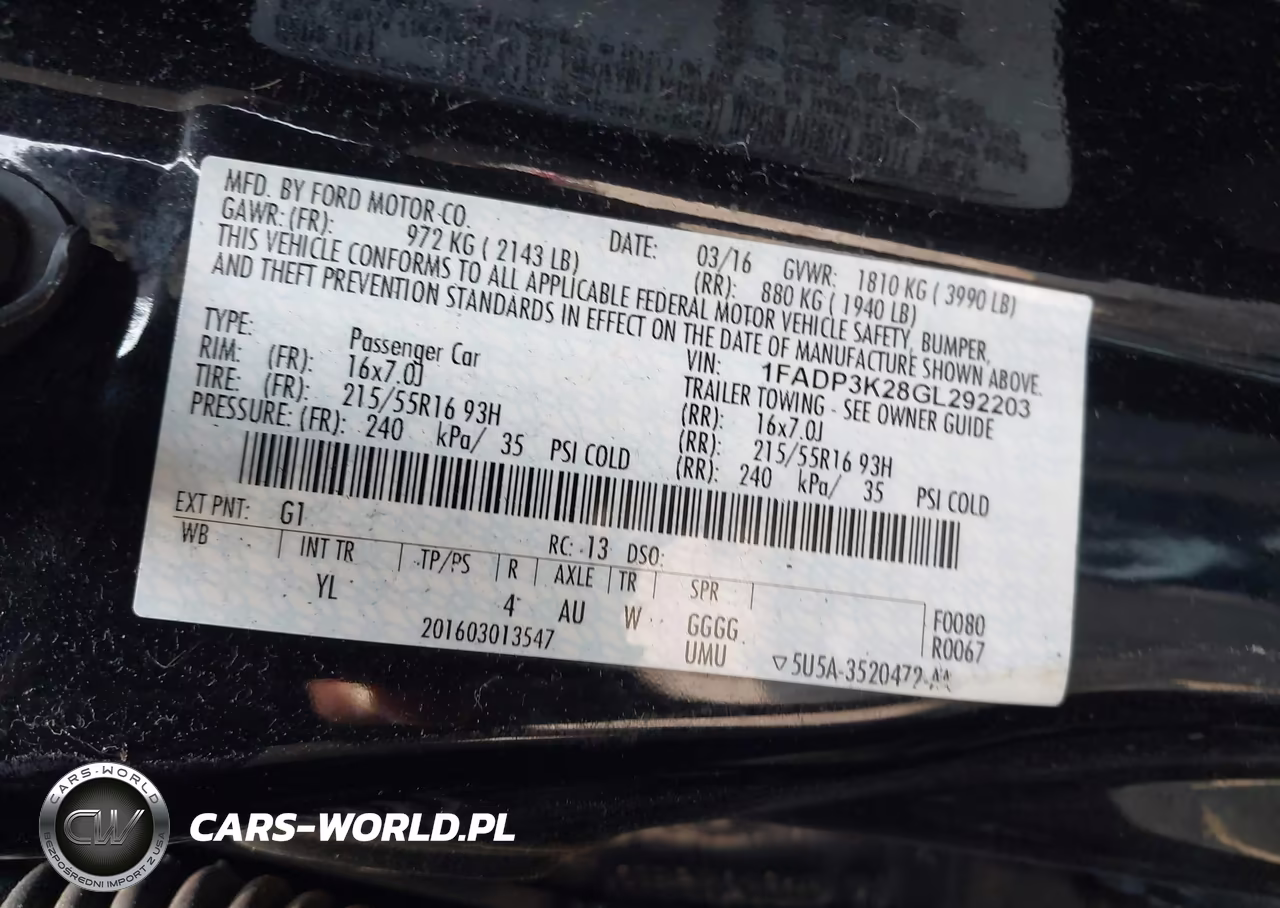 2016 Ford Focus Se VIN:1FADP3K28GL292203 - 9