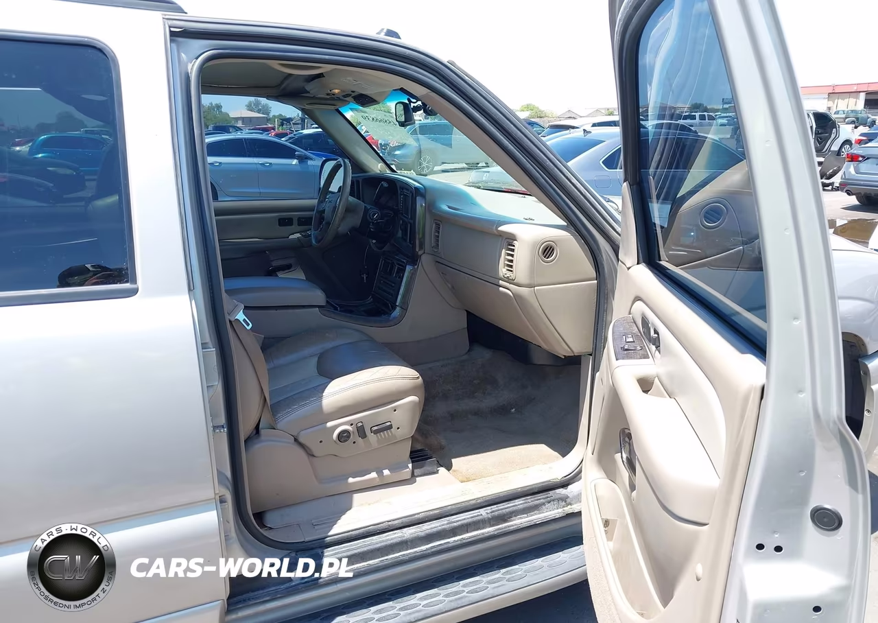 2004 GMC Yukon Denali VIN:1GKEK63U74J261552 - 5