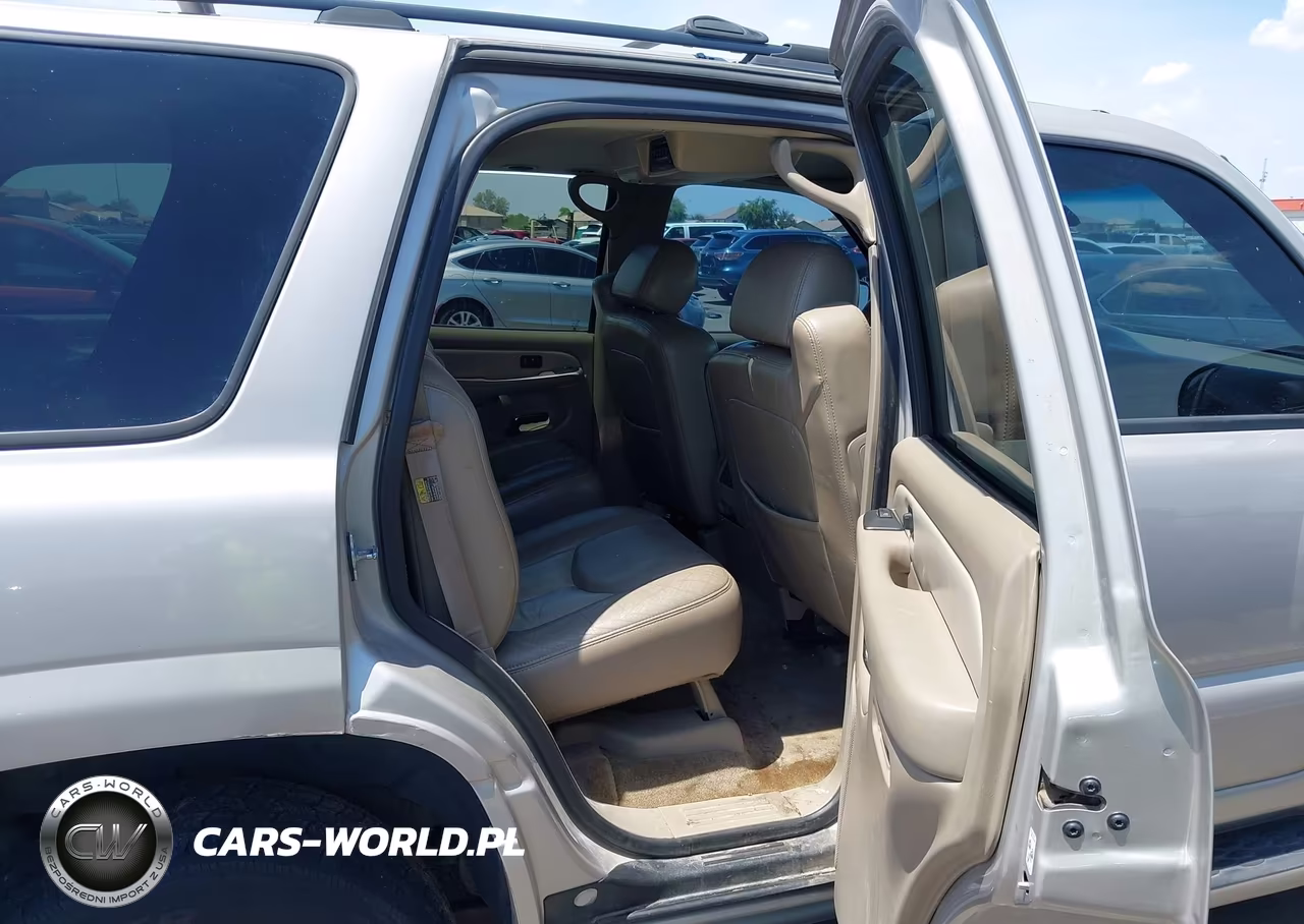 2004 GMC Yukon Denali VIN:1GKEK63U74J261552 - 8