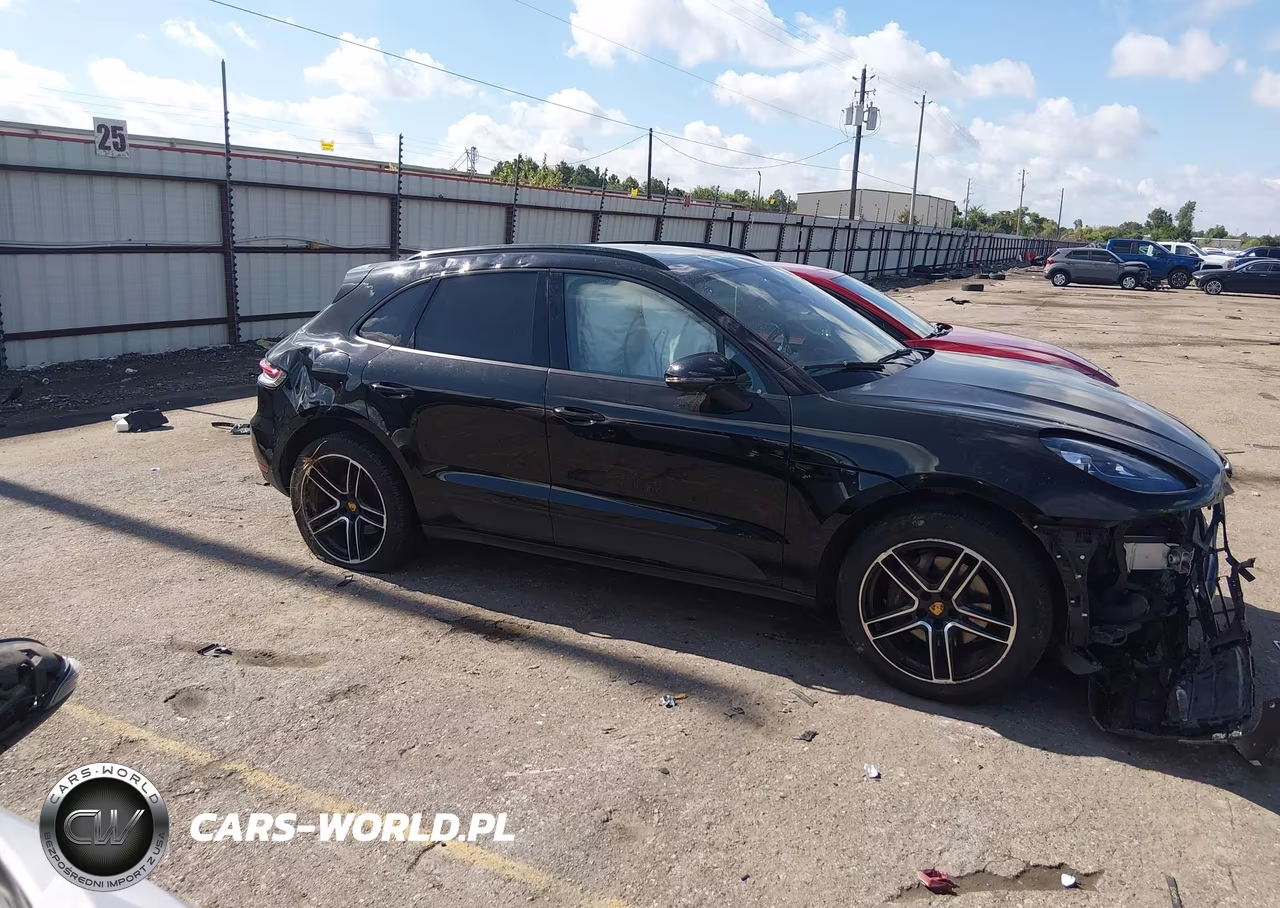 2021 Porsche Macan VIN:WP1AA2A56MLB03451 - 13