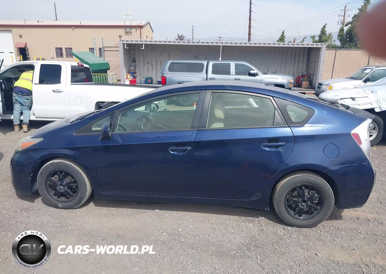 2012 Toyota Prius Three VIN:JTDKN3DU1C1544045 - 14