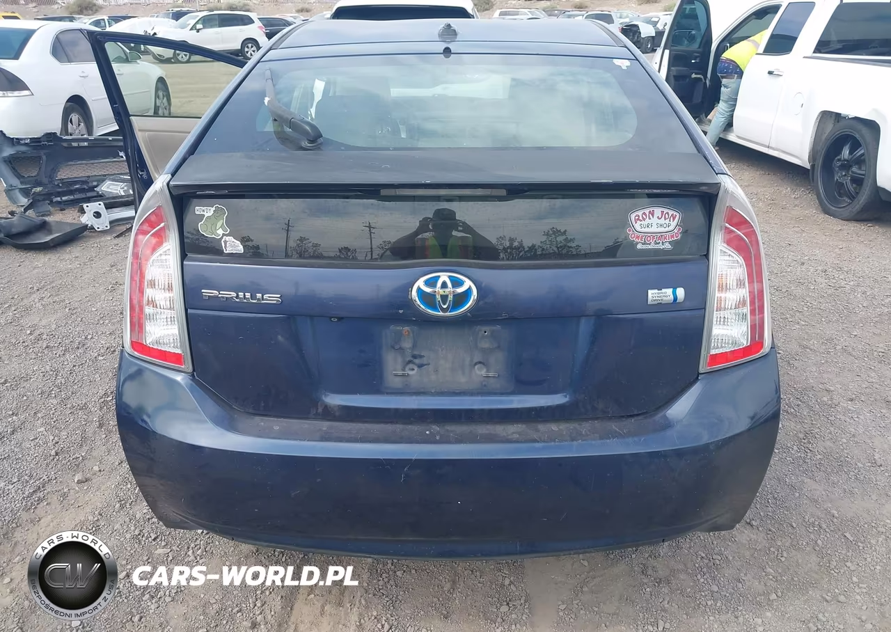 2012 Toyota Prius Three VIN:JTDKN3DU1C1544045 - 16