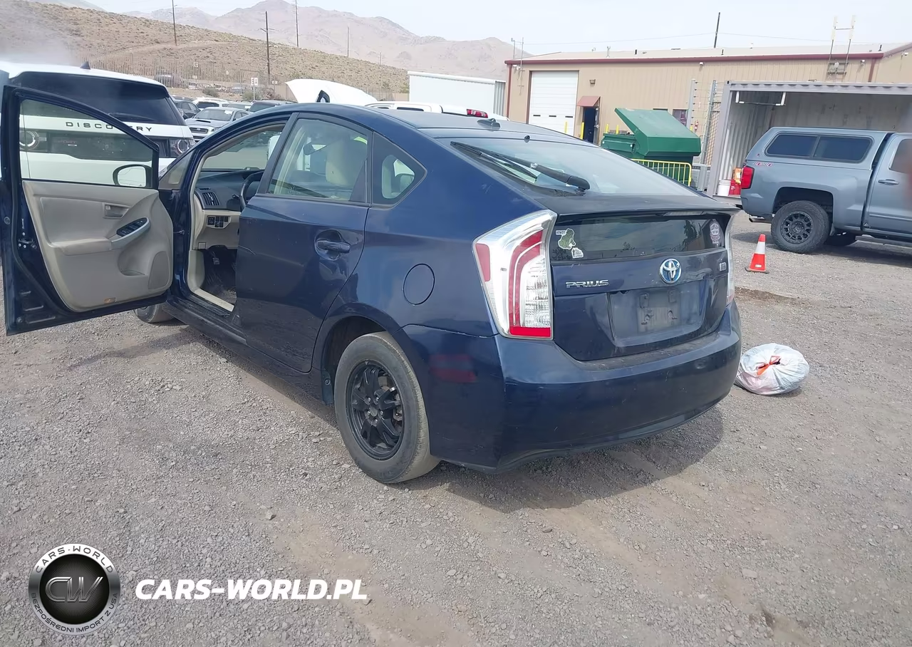 2012 Toyota Prius Three VIN:JTDKN3DU1C1544045 - 3