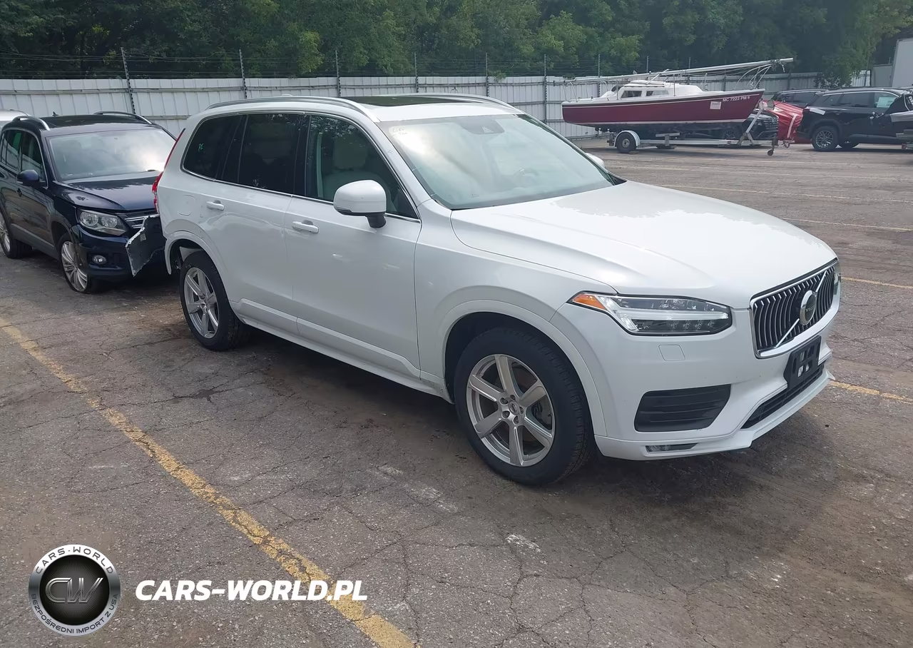 2021 Volvo Xc90 T6 Momentum 7 Passenger